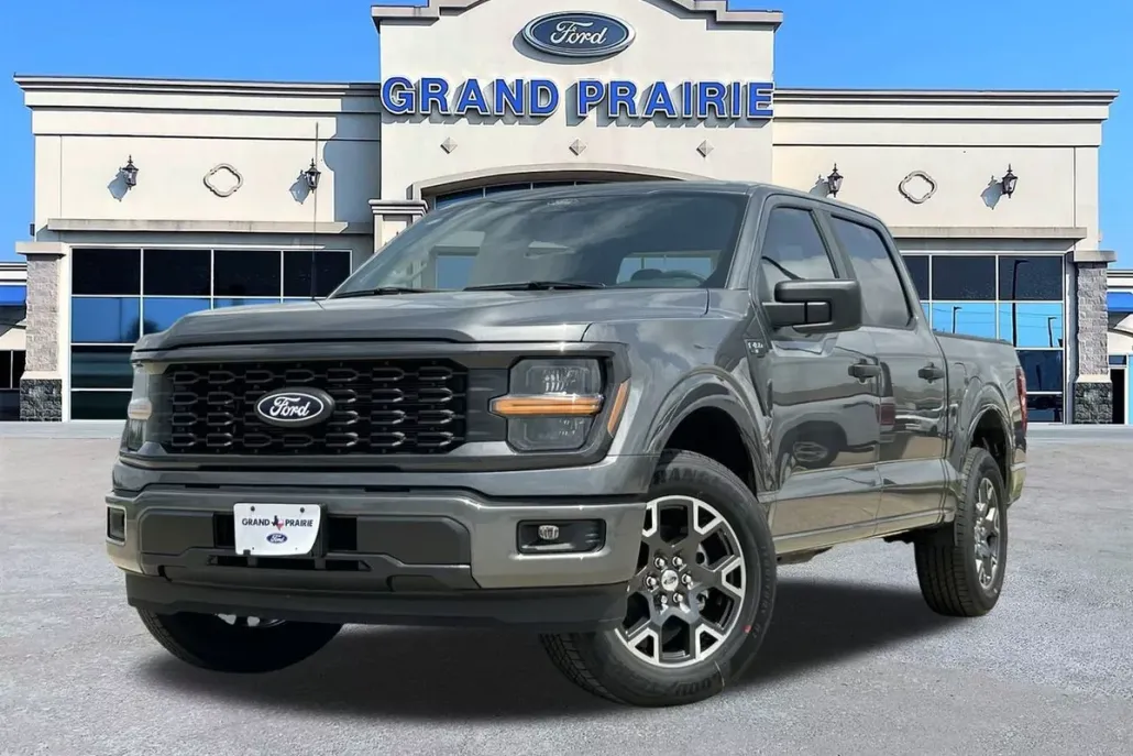 2025 Ford F-150 STX photo 1