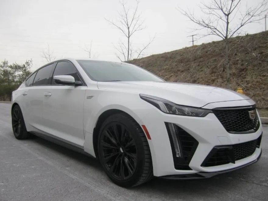 2024 Cadillac CT5 photo 1