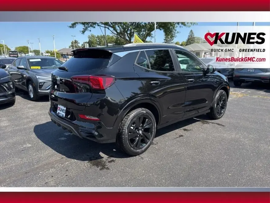 2026 Buick Encore GX Sport Touring photo 1