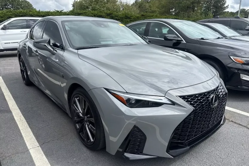 2024 Lexus IS 350 F SPORT photo 1