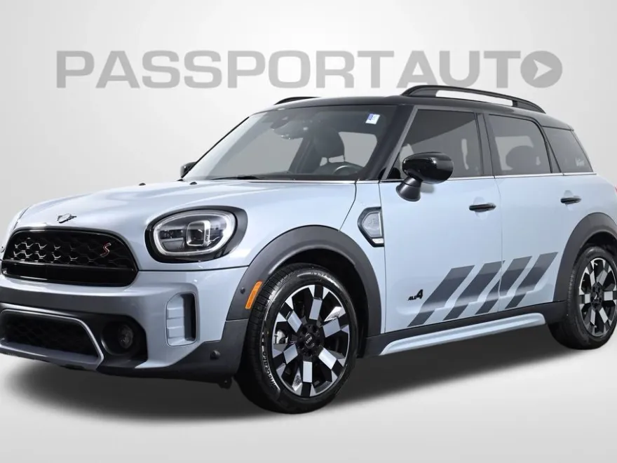 2023 Mini Countryman ALL4 S Iconic photo 1