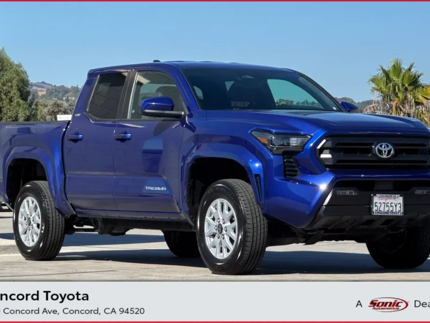 2024 Toyota Tacoma SR5 photo 1