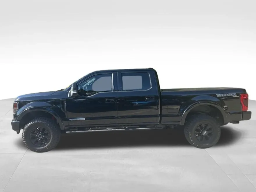 2022 Ford F-250 Lariat photo 1