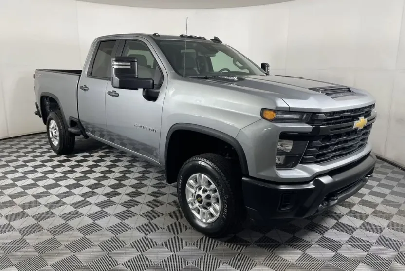 2026 Chevrolet Silverado 2500HD Work Truck photo 1