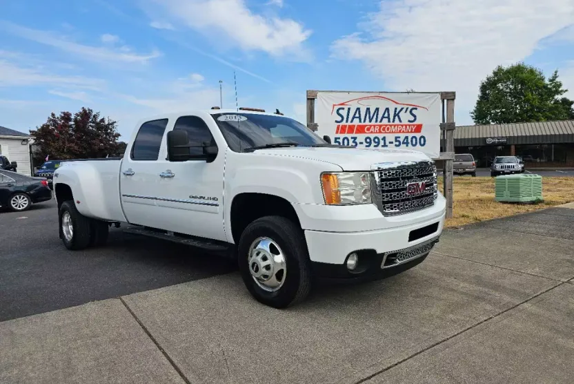 2013 Gmc Sierra Denali photo 1