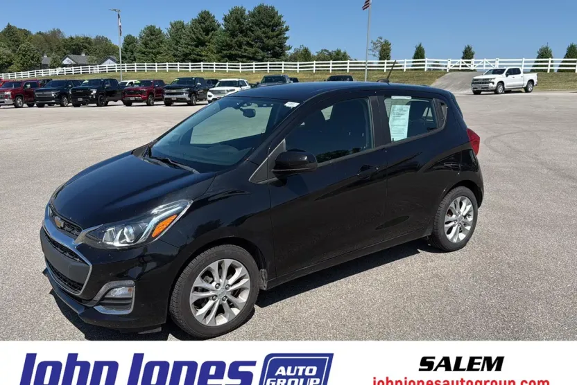2021 Chevrolet Spark 1LT photo 1
