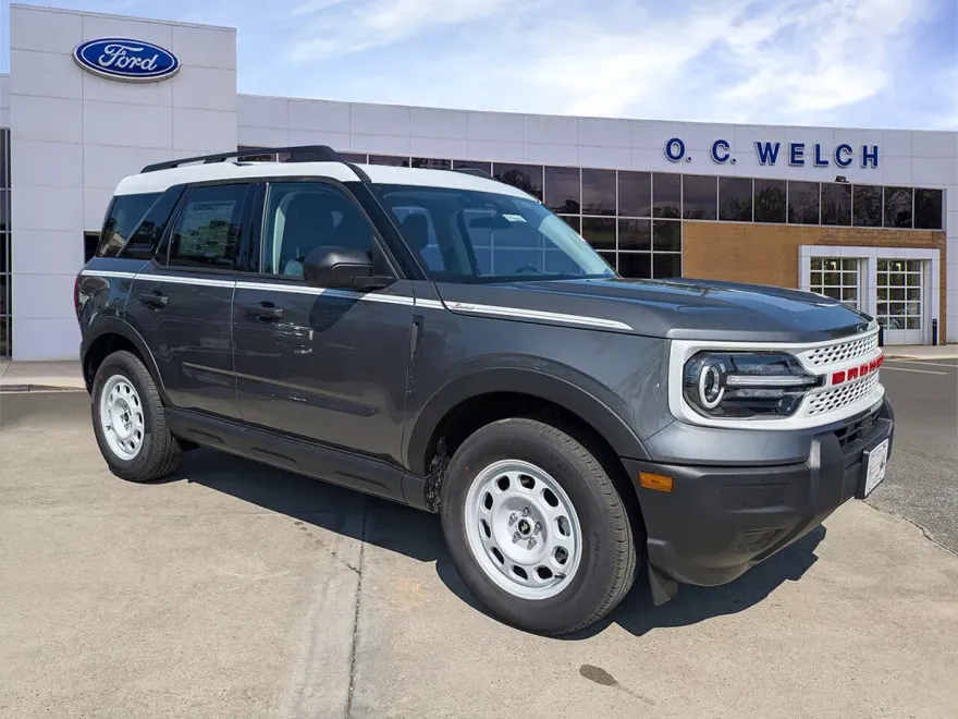 2025 Ford Bronco Sport Heritage photo 1