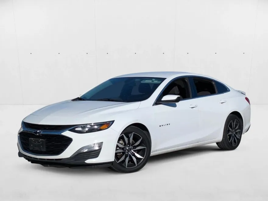 2020 Chevrolet Malibu RS photo 1