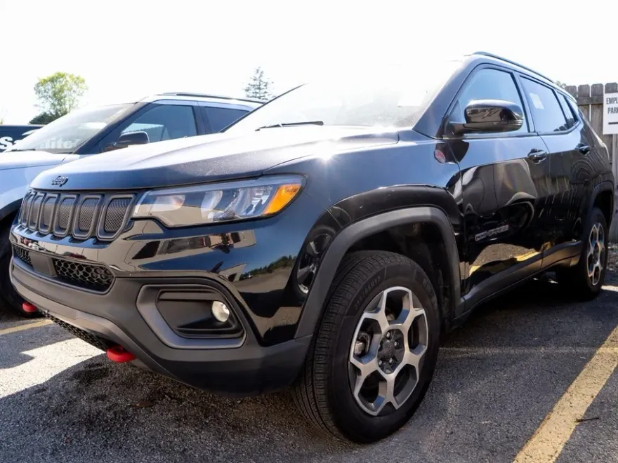 2022 Jeep Compass Trailhawk photo 1