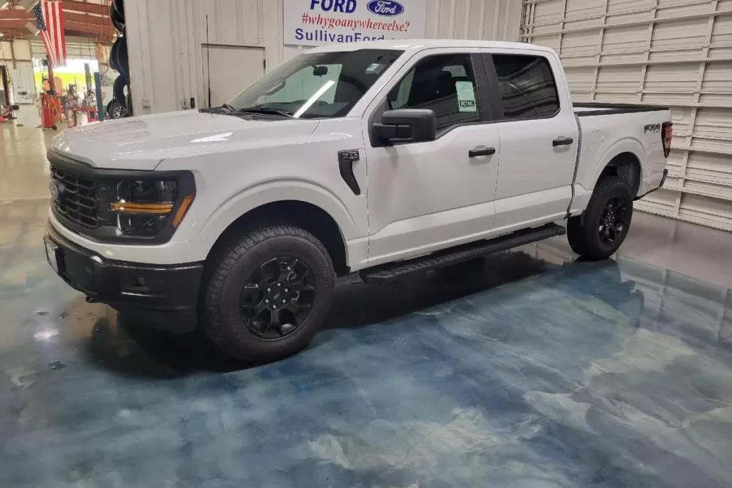 2025 Ford F-150 STX photo 1