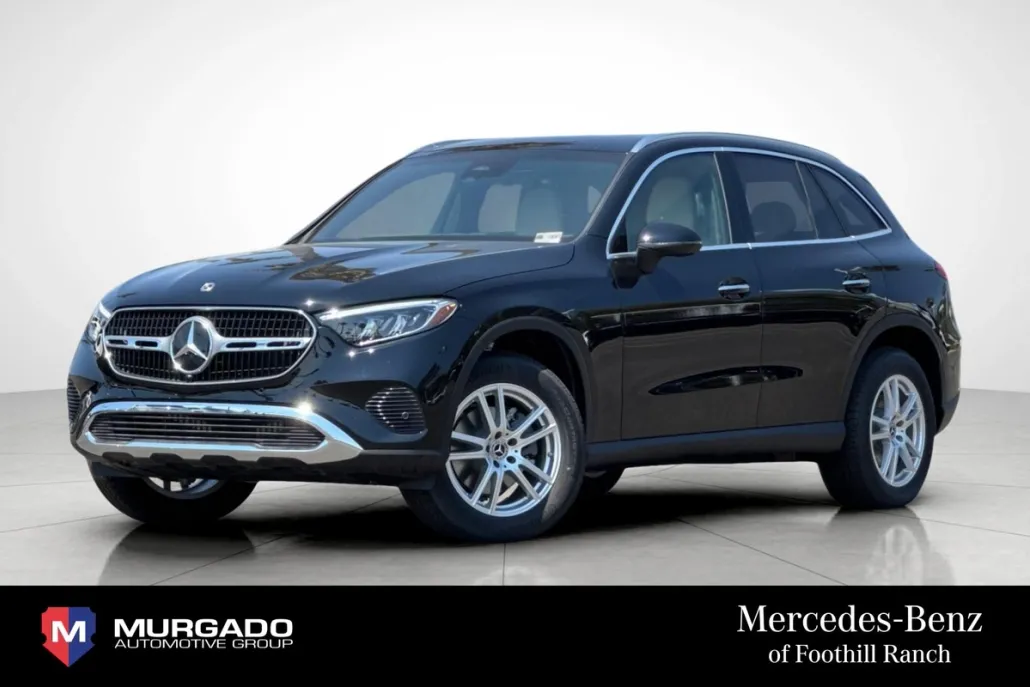 2025 Mercedes Benz GLC 300 photo 1