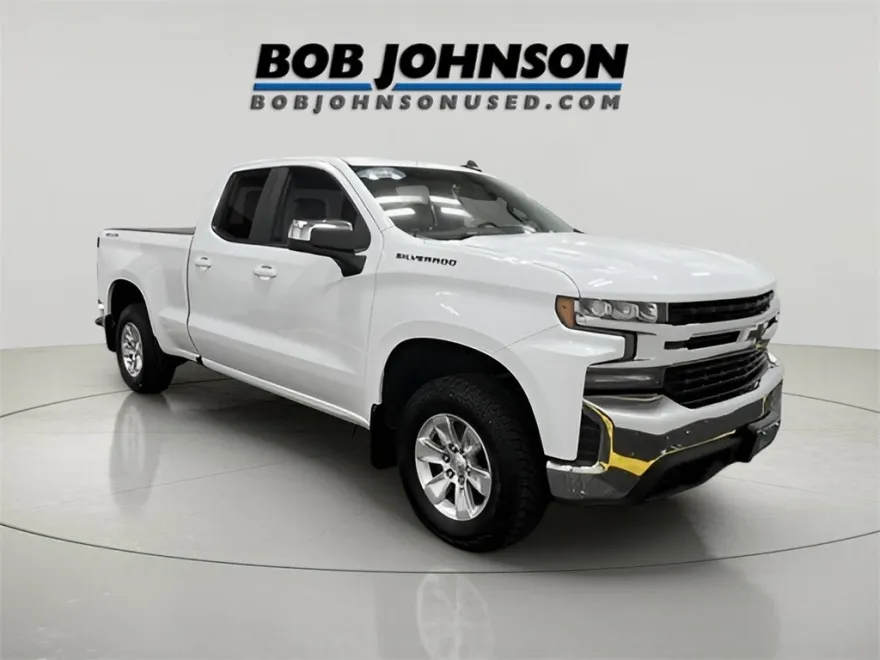 2021 Chevrolet Silverado 1500 LT photo 1