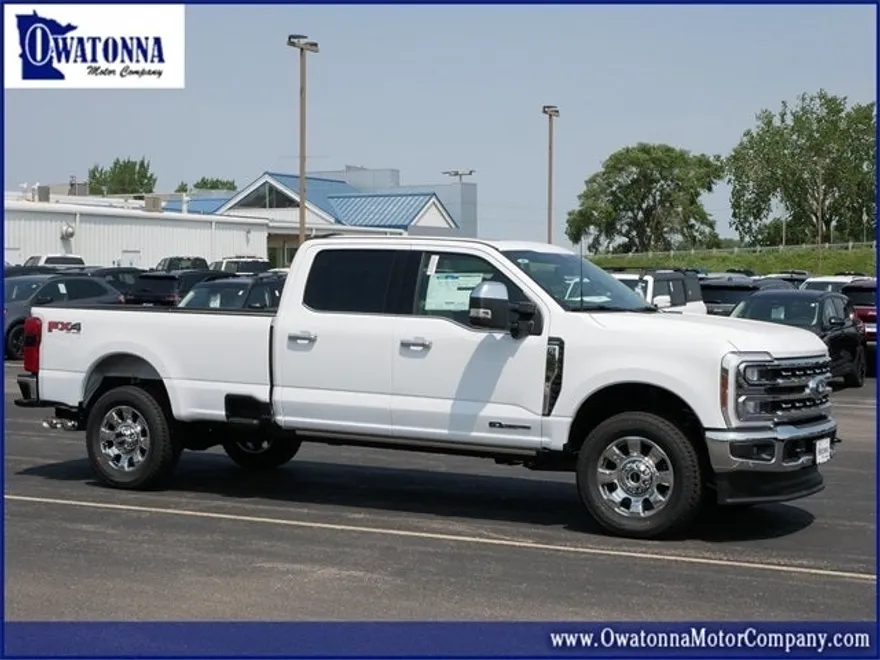 2025 Ford F-350 photo 1
