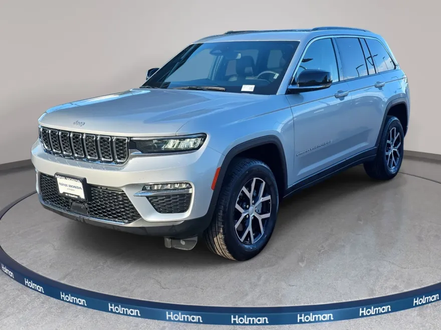 2024 Jeep Grand Cherokee Limited photo 1