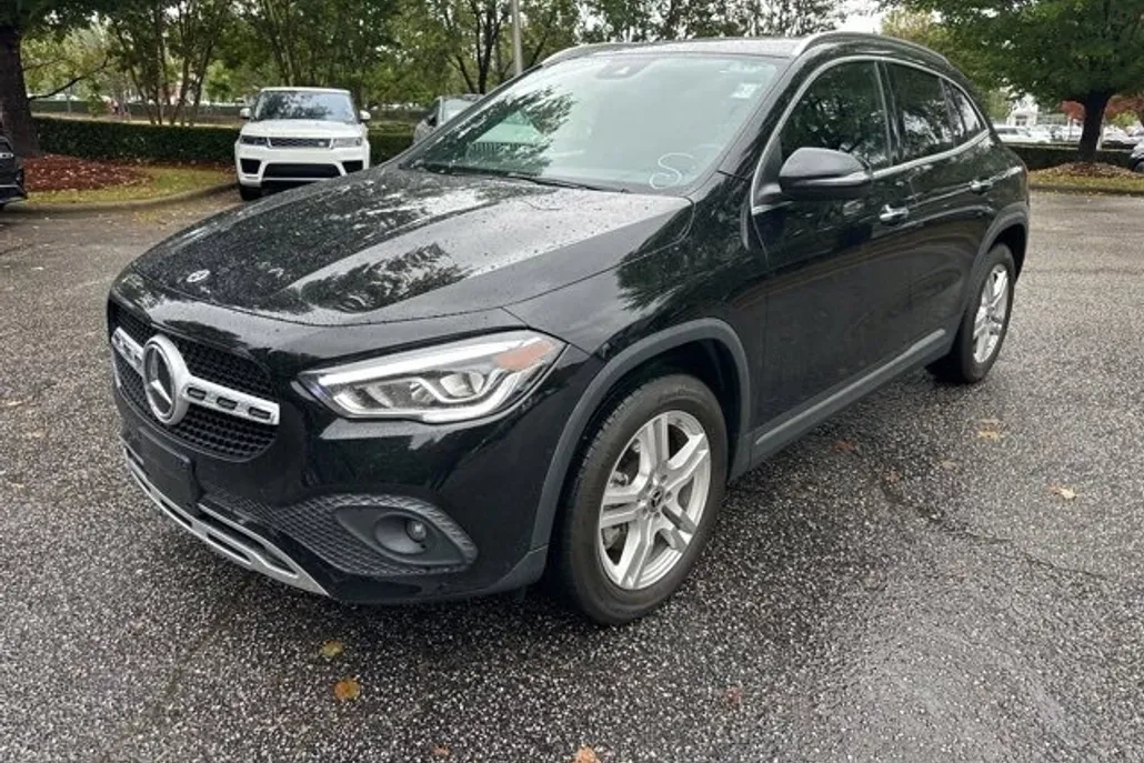 2022 Mercedes Benz GLA 250 4MATIC photo 1