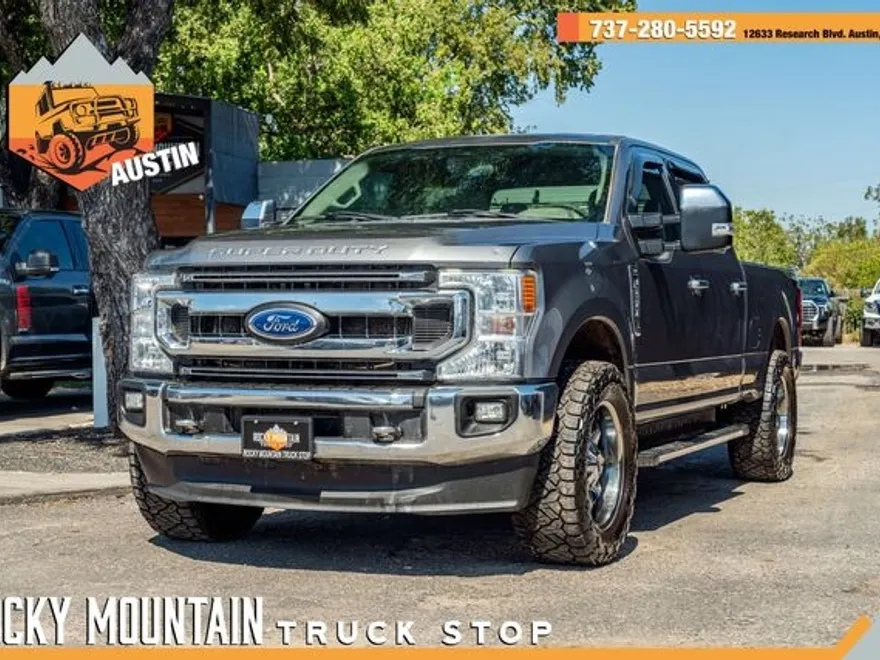 2021 Ford F-250 XLT FX4 photo 1