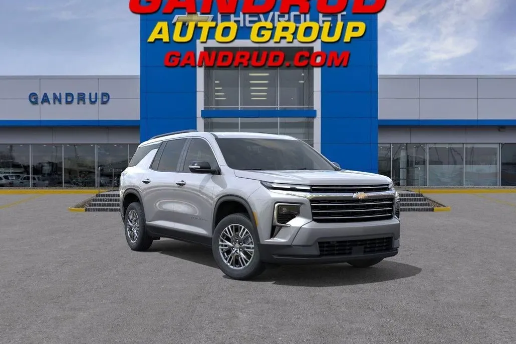 2026 Chevrolet Traverse photo 1