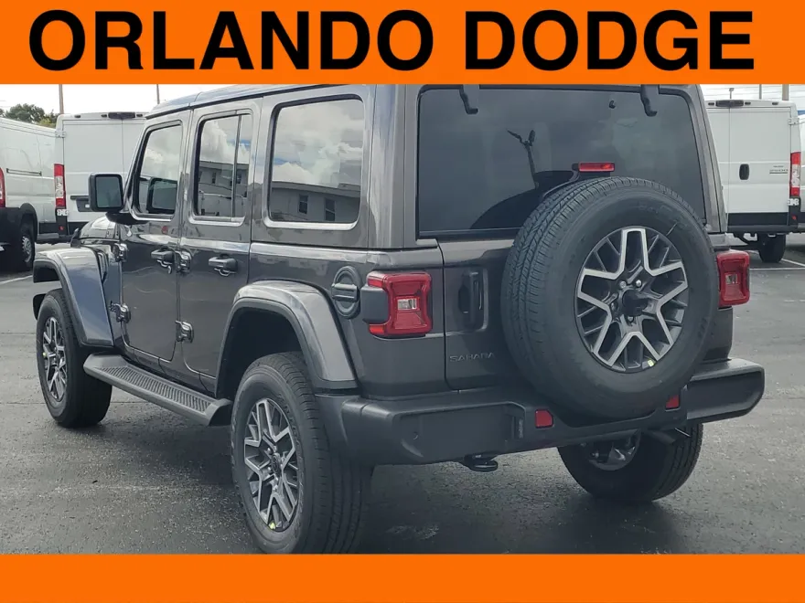 2025 Jeep Wrangler Sahara photo 1