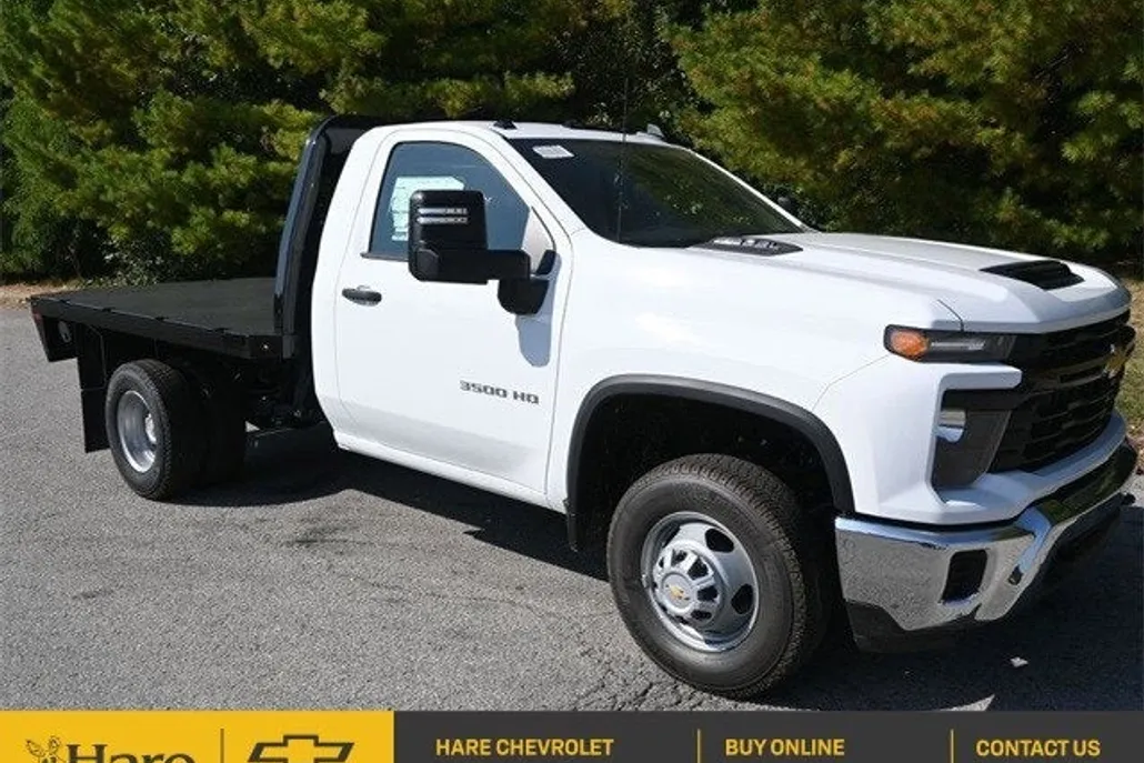 2025 Chevrolet Silverado 3500HD Work Truck photo 1