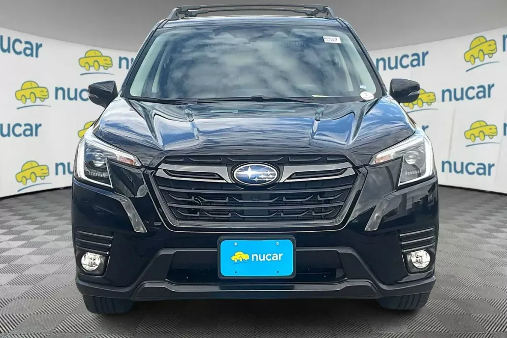 2023 Subaru Forester Limited photo 1