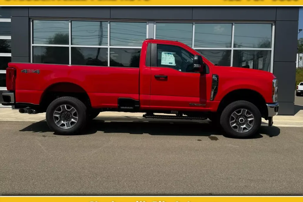 2025 Ford F-250 XLT photo 1