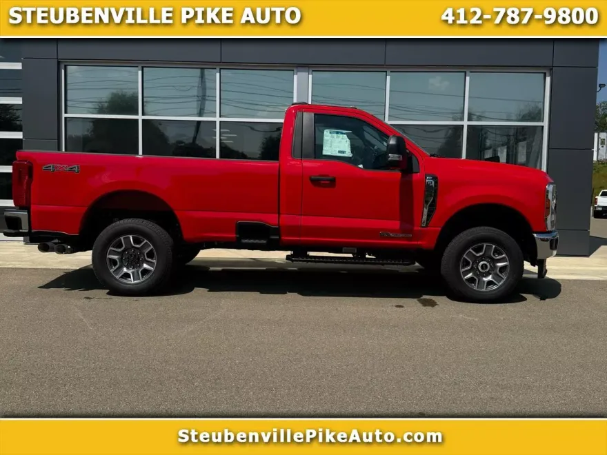 2025 Ford F-250 XLT photo 1