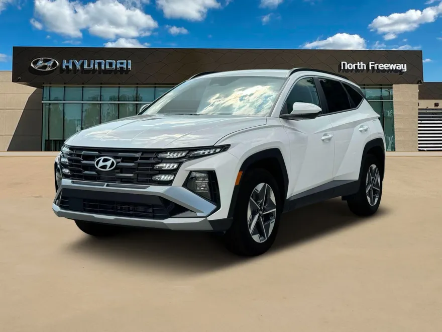 2025 Hyundai Tucson SEL photo 1