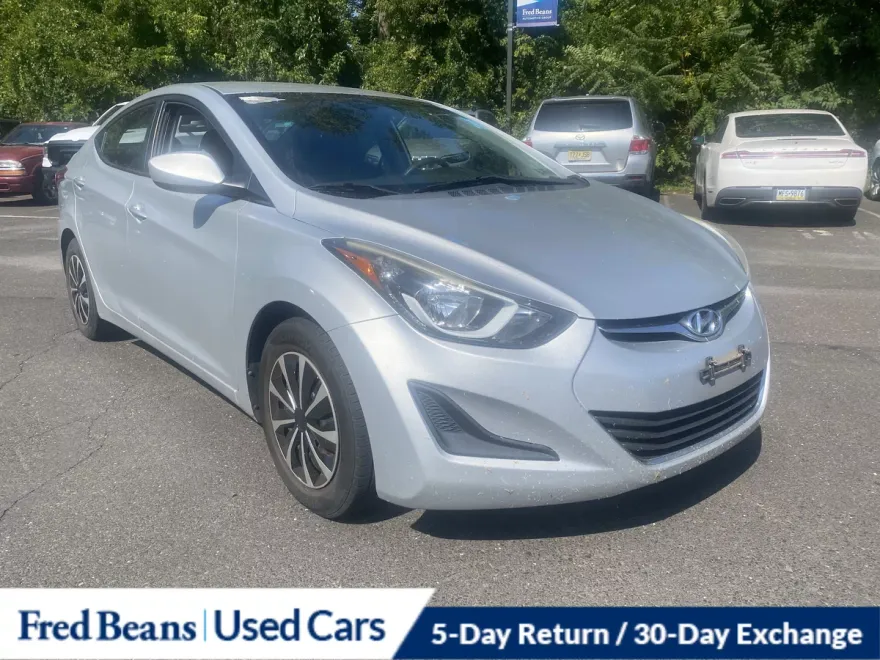 2016 Hyundai Elantra SE photo 1