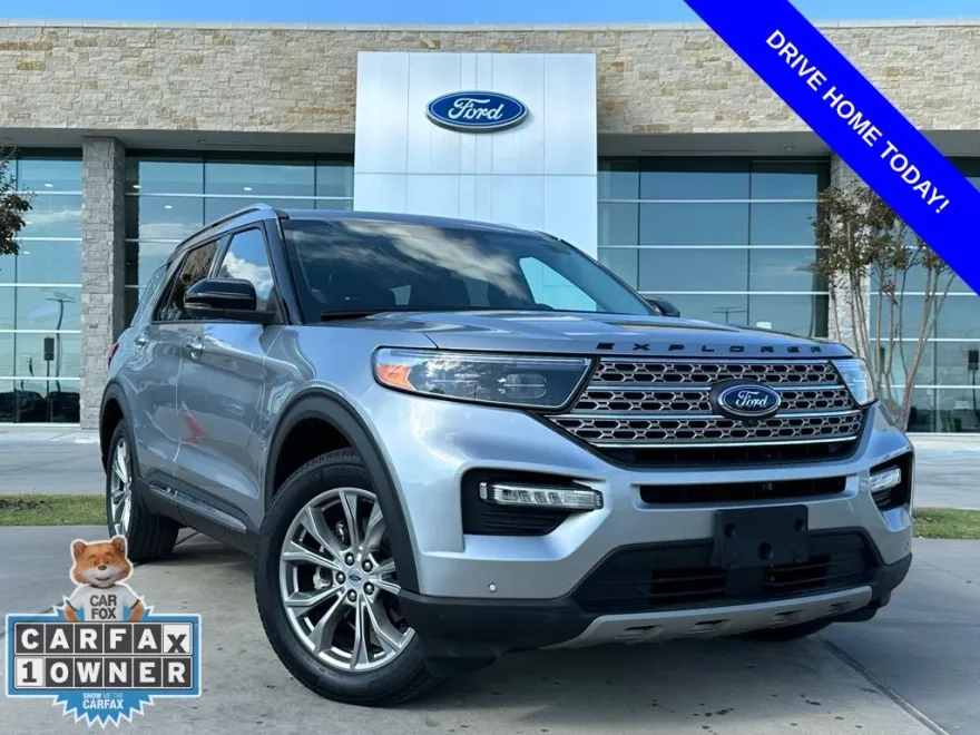 2022 Ford Explorer Limited photo 1