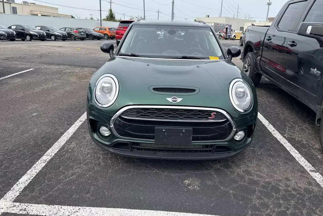 2017 Mini Clubman ALL4 Base S photo 1