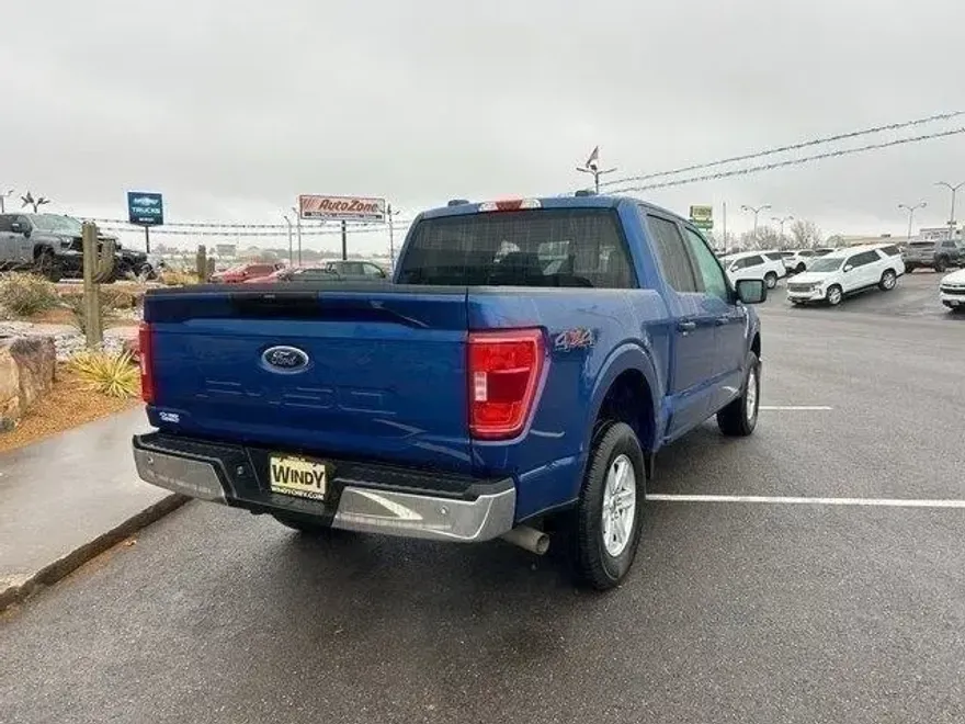 2023 Ford F-150 XLT photo 22