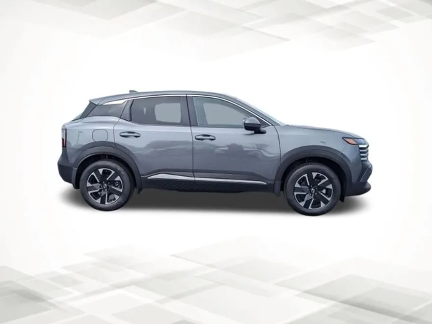 2025 Nissan Kicks SV photo 1