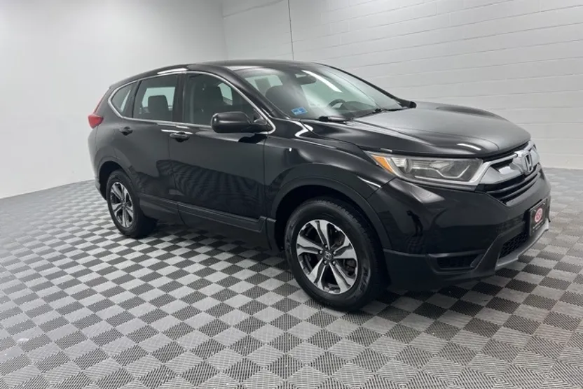 2017 Honda CR-V LX photo 1