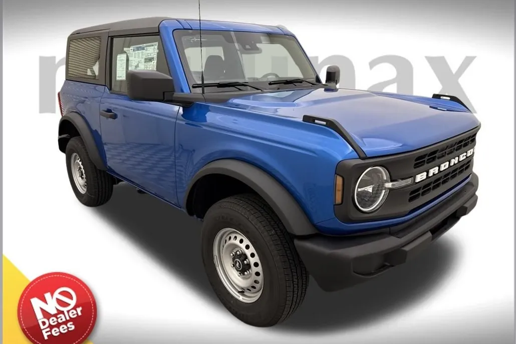 2025 Ford Bronco Base photo 1