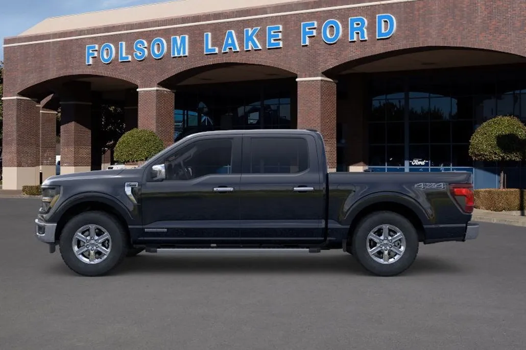 2025 Ford F-150 XLT photo 1