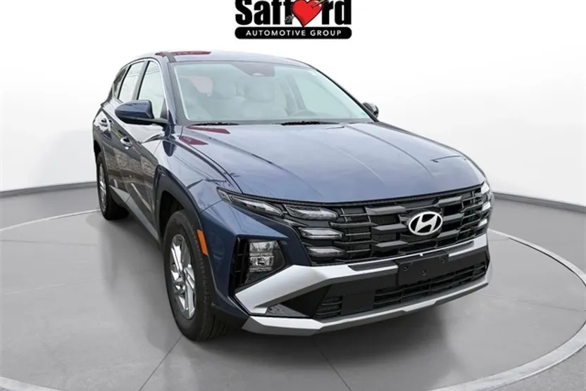 2025 Hyundai Tucson SE photo 1