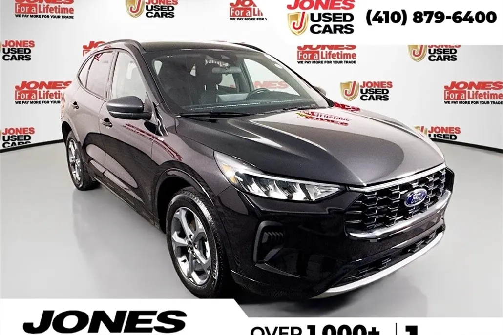 2023 Ford Escape ST-Line photo 1