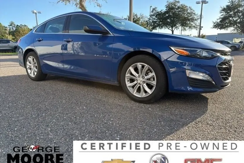 2023 Chevrolet Malibu 1LT photo 1