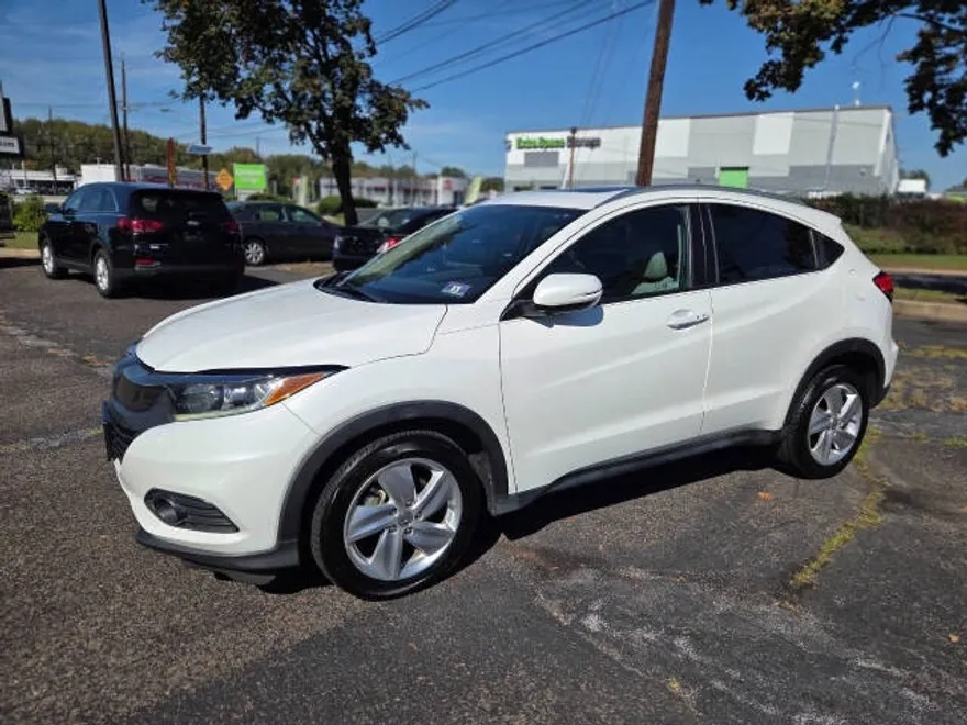 2019 Honda HR-V EX photo 1