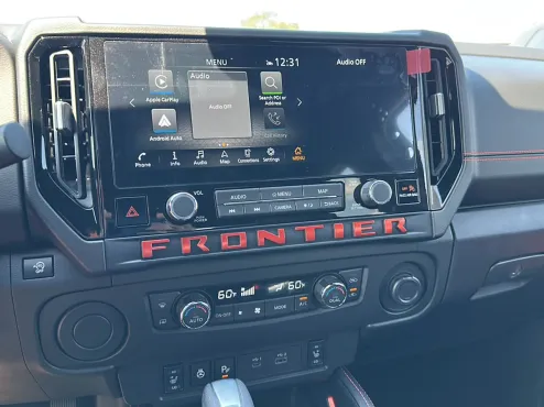 2026 Nissan Frontier Crew Cab PRO-X photo 4