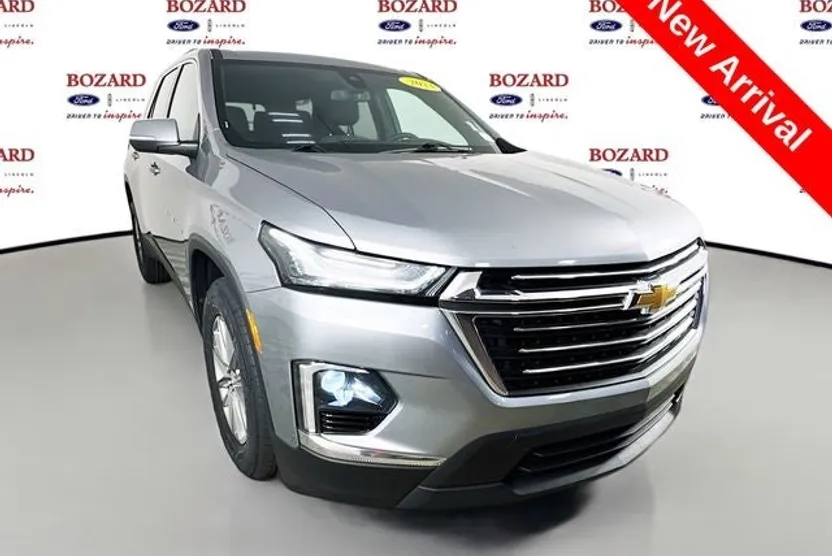 2023 Chevrolet Traverse 1LT photo 1