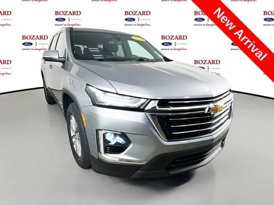 2023 Chevrolet Traverse 1LT photo 1