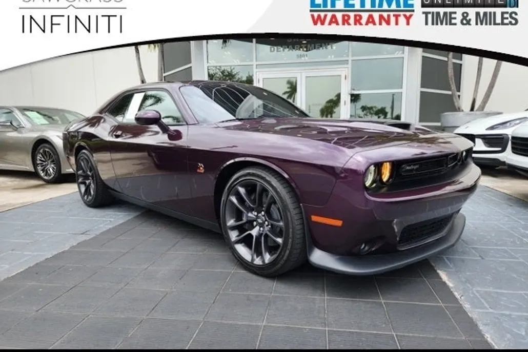 2021 Dodge Challenger R/T Scat Pack photo 1