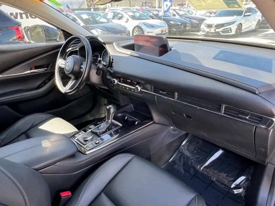 2022 Mazda CX-30 2.5 S Preferred photo 11