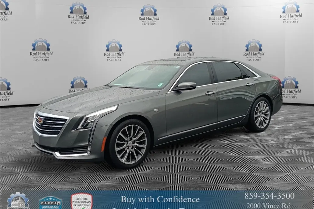 2016 Cadillac CT6 Luxury photo 1