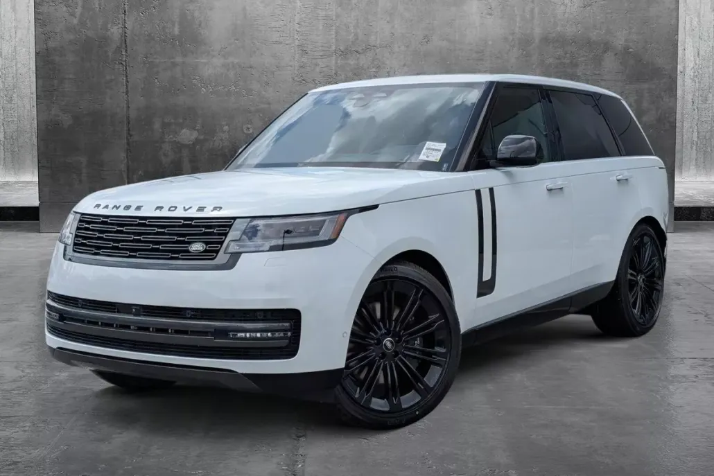 2025 Land Rover Range Rover SE photo 1