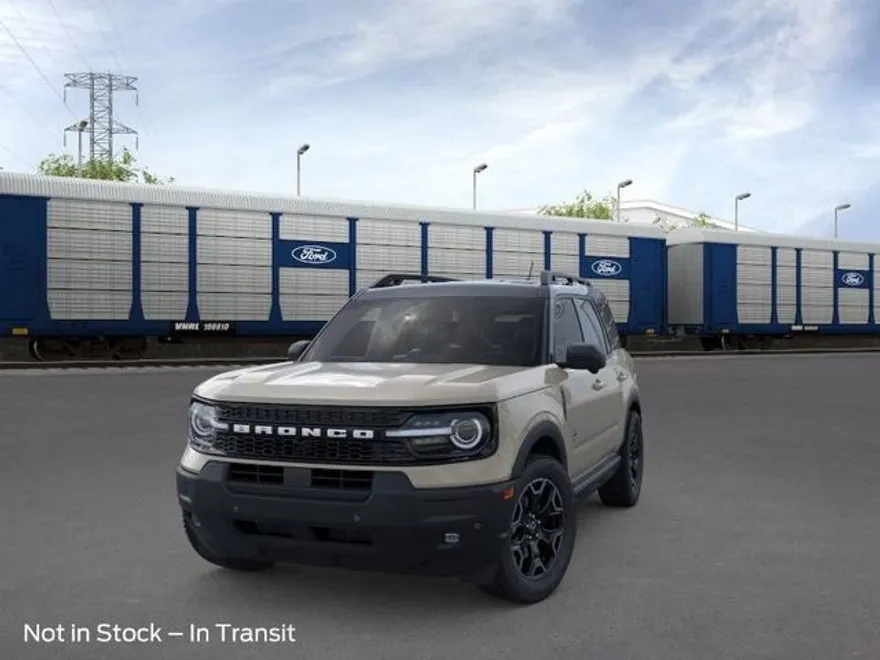 2025 Ford Bronco Sport Outer Banks photo 1