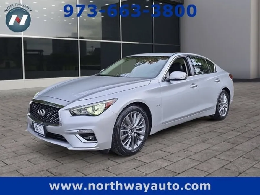 2019 Infiniti Q50 3.0t LUXE photo 1