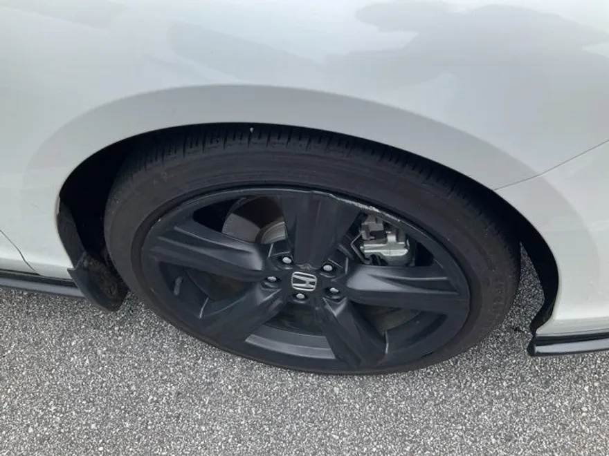 2023 Honda Accord Hybrid Sport-L photo 1