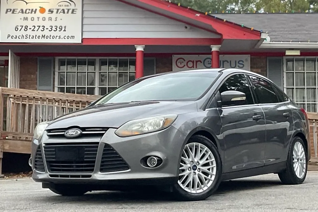 2014 Ford Focus Titanium photo 1